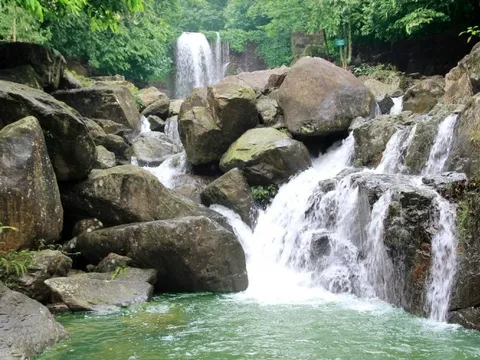"Ngậm cười chín suối"