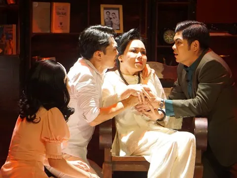 Giải Mai Vàng - Đề cử hạng mục "Vở diễn sân khấu": Dàn dựng thông minh, tiết tấu sinh động