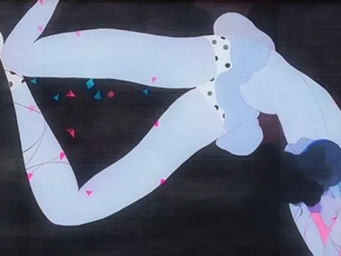 Những cô gái thành thị phù phiếm, quyến rũ trong tranh lụa