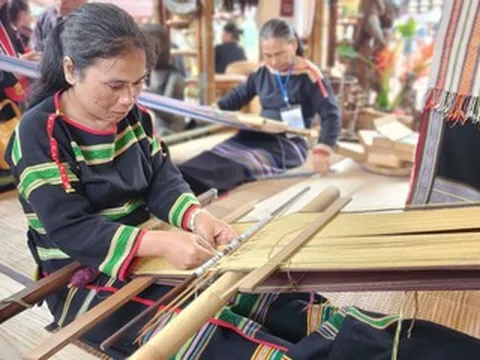 Tinh hoa di sản Việt hội tụ tại Văn Miếu - Quốc Tử Giám