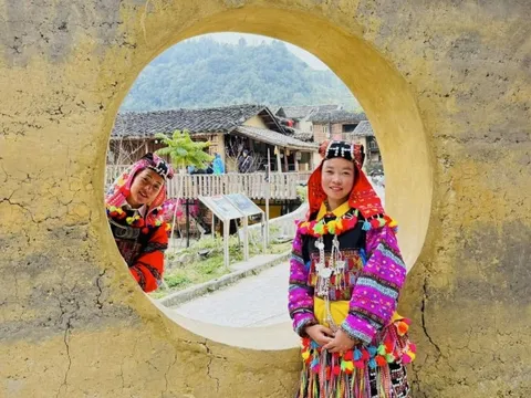 Ai đứng sau làng du lịch tốt nhất thế giới Lô Lô Chải tại Việt Nam?