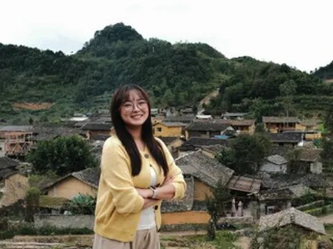 'Cảnh tượng chưa từng thấy' ở Lô Lô Chải hút du khách ghé thăm