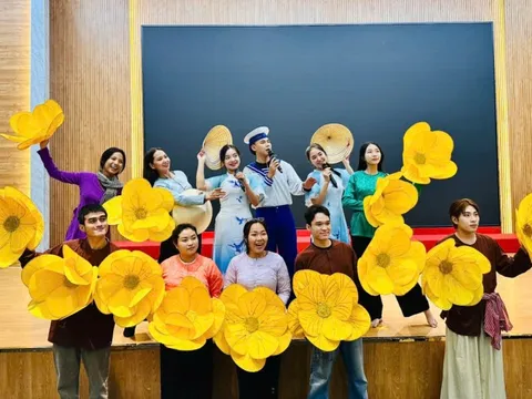 Giao lưu nghệ thuật "Hướng đến Giải Mai Vàng lần thứ 31": Kết nối, lan tỏa giá trị nhân văn