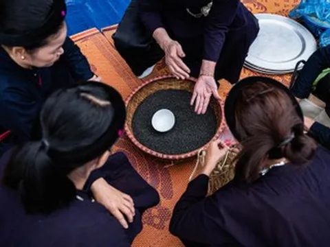 Đặc sản để 'trai xứ Lạng chọn vợ' có vỏ đen, ruột vàng, ăn ngon lại 'hạ hỏa'