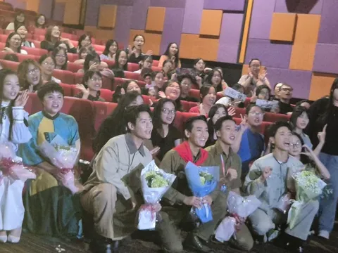 Tạ, Cường, Tú của "Mưa đỏ" khuấy đảo khán giả Liên hoan phimi Việt Nam lần XXIV