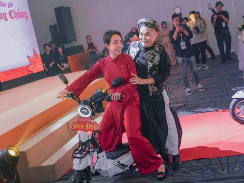 NSƯT Xuân Hinh "diễn như không" trong lần đầu kết hợp Thu Trang