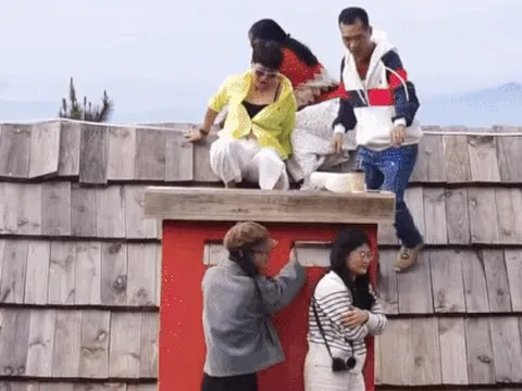 Mái nhà 'khổ nhất thế giới' ở Tà Xùa