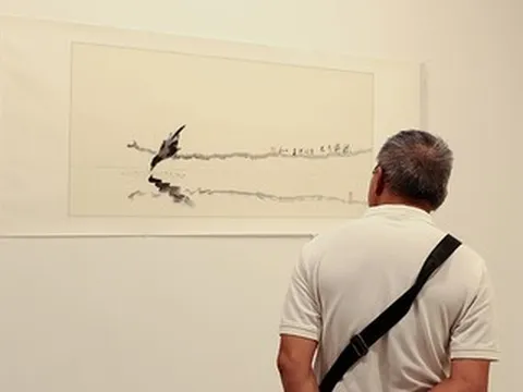 'Chữa lành' nhờ triển lãm thiền, thư pháp và hội họa