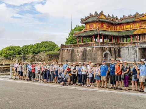 Mưa lũ triền miên, du lịch Huế vẫn đạt được con số đáng mừng