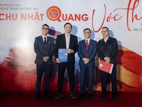 Họa sĩ 9X Chu Nhật Quang bán thành công 2 tác phẩm trị giá gần 4 tỷ đồng