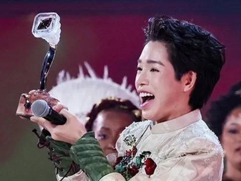 Ca sĩ Đức Phúc và phim 'Mưa đỏ' được xướng tên