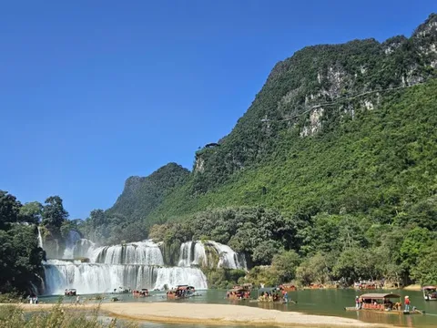 Du lịch nội địa lên ngôi