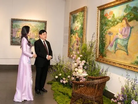 Lan tỏa di sản Việt Nam trong không gian hội họa giàu chất thơ