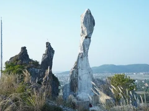 Thanh Hóa chỉ đạo kiểm tra, đối chiếu hồ sơ dự án 17 tỷ gia cố hòn Vọng Phu