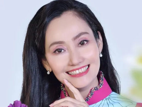 NSƯT Hạnh Thúy háo hức chờ đợi giao lưu với khán giả về nghề biên kịch