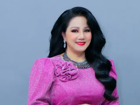 Ca sĩ Ngọc Ánh lần đầu tham gia Vầng trăng cổ nhạc với NSND Lệ Thủy, Thanh Nam