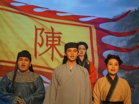 NSƯT Vũ Xuân Trang tạo cơ hội cho diễn viên trẻ tỏa sáng trong kịch sử Việt và văn học