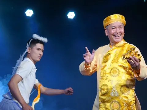 Hữu Nghĩa, Quốc Bảo ra mắt team sân khấu Hương Sài Gòn diễn tại tầng 1 "5B"