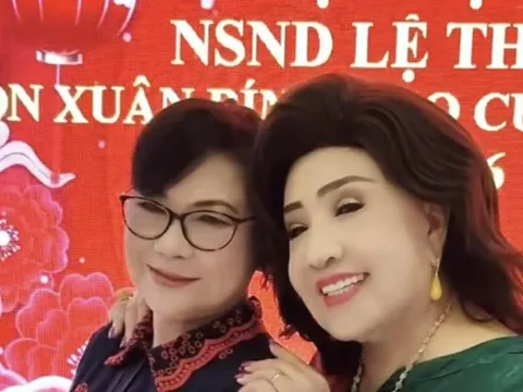 NSND Lệ Thủy giữ lửa nghĩa tình sân khấu mỗi độ xuân về