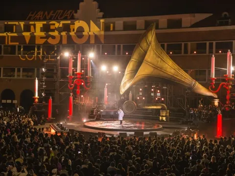 Chiêm nghiệm giá trị độc bản của nhạc sống