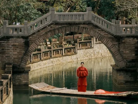 Thung Ui cảnh báo