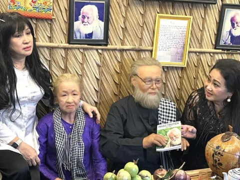 Thanh Hằng, Bích Thủy, Hạ Châu xúc động trong ngày giỗ nhạc sĩ – NSƯT Bắc Sơn