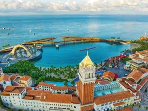 Khách Việt 'săn' tour 30/4 từ sớm, giá combo du lịch Phú Quốc giảm bất ngờ