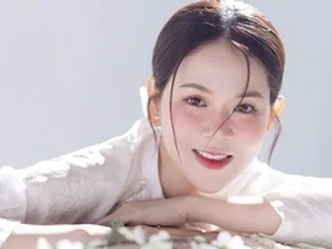 Diễn viên Lưu Thị Ngọc Mai – 7 năm lặng lẽ mang niềm vui đến trẻ em Kon Tum