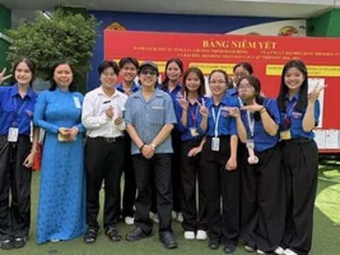 NSƯT Thành Lộc cáo lỗi về sự hiểu lầm khi nói về ngày bầu cử