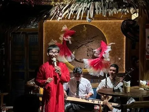 Cải lương trong thời đại TikTok: Lan tỏa hay làm loãng giá trị?