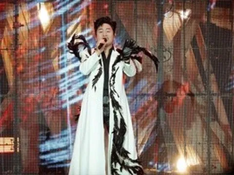 KHÔNG CÒN "THÍCH GÌ NÓI NẤY" TRÊN MẠNG (*): Càng nổi tiếng, càng phải chuẩn