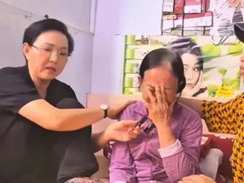 Nghệ sĩ Phụng Nghi: Sáng bán vé số, tối nhặt ve chai nhưng từ chối 1 cây vàng