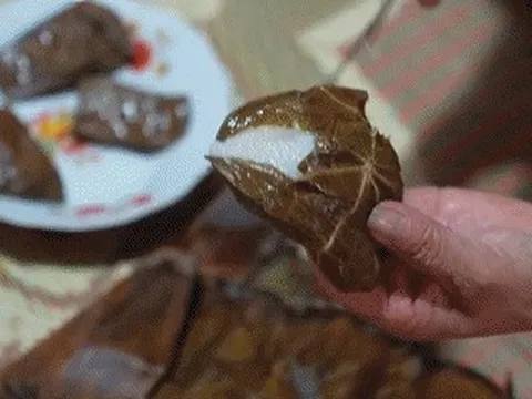 Món lạ ở Tây Bắc không phải ai cũng dám thử, khách Hà Nội đặt ship 140km về ăn