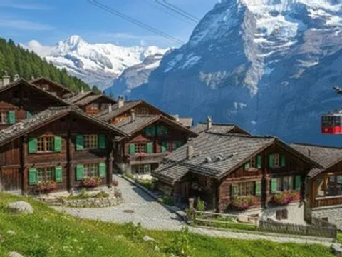 Ngôi làng đẹp như tranh vẽ, không có xe ô tô, du khách đi lại bằng cáp treo