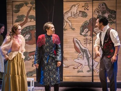 Khi một huyền thoại kịch Anh được đánh thức bằng hơi thở Việt