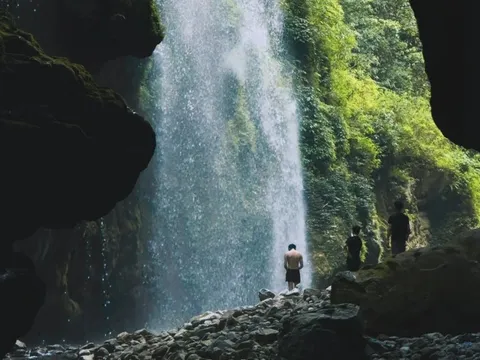 Cấm đưa khách vào thác nước 'bí mật' mới nổi gần đây ở Hà Giang