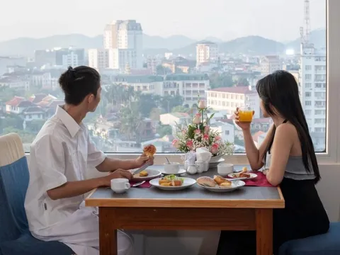 Bên trong khách sạn ở Huế bị yêu cầu dừng đón khách