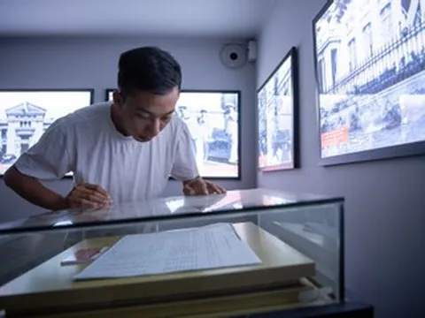 Dinh thự 136 năm tuổi ở TPHCM mở lại hầm bí mật cho khách tham quan