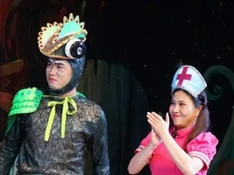 Huỳnh Nhu đưa ảo thuật vào kịch thiếu nhi tại Sân khấu nhỏ “5B”