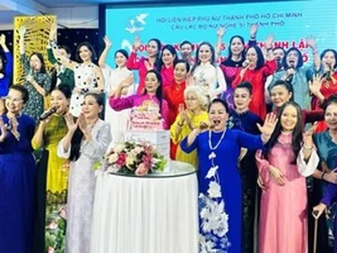 25 năm CLB Nữ nghệ sĩ TP HCM: Khi yêu thương trở thành phương thức hành động