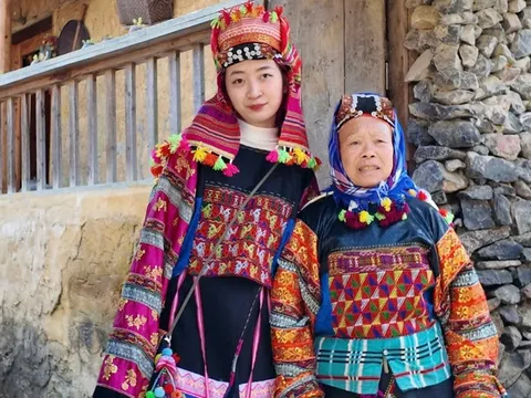 Tôi bỏ việc văn phòng ở Hà Nội, lên Lô Lô Chải sống 4 tháng