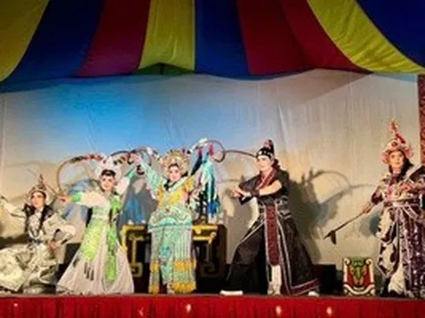 DIỆN MẠO ĐÔ THỊ VĂN HÓA ĐÁNG SỐNG (*): Giàu bản sắc và năng động