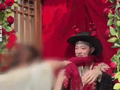 KDL Trung Quốc xin lỗi vì màn 'thả thính' quá đà của diễn viên