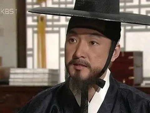 Tài tử "Chuyện tình ở Sungkyunkwan" qua đời đột ngột