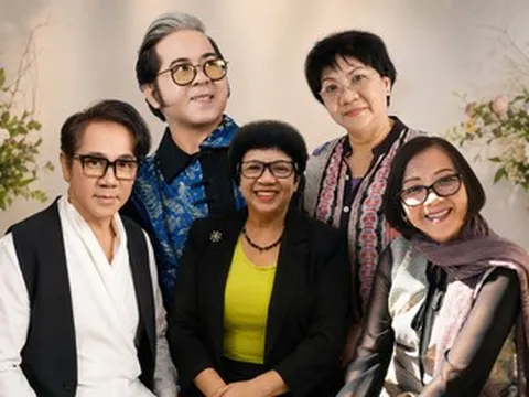 6 chị em gia tộc cải lương: Người cả nước biết, người giải nghệ sống kín tiếng