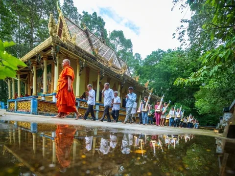 Chùa Dơi có thật trong phim trăm tỷ 'Heo 5 móng'