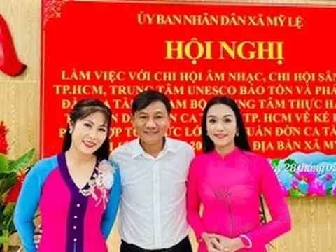 NSND Tấn Giao, Hoàng Tấn sát cánh giữ gìn di sản từ gốc rễ cộng đồng