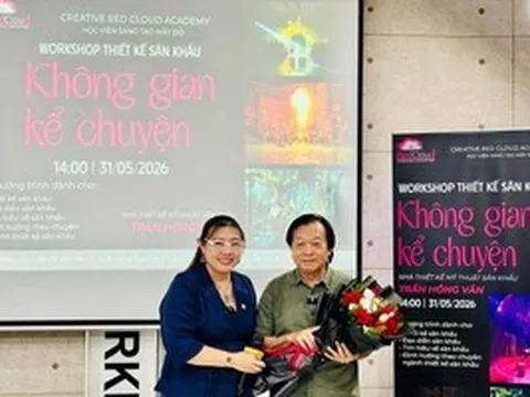 Họa sĩ Trần Hồng Vân truyền cảm hứng cho giới trẻ đến với nghề thiết kế sân khấu