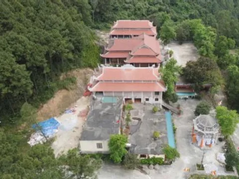 Điều đặc biệt về khu thờ Hùng Vương hơn 700 năm tuổi trên dãy núi ở Hà Tĩnh