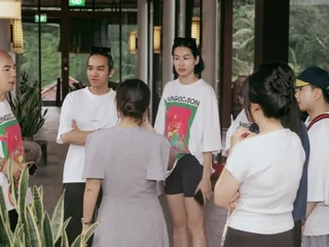 Show diễn đặc biệt ở 'vịnh đẹp nhất thế giới' Lăng Cô